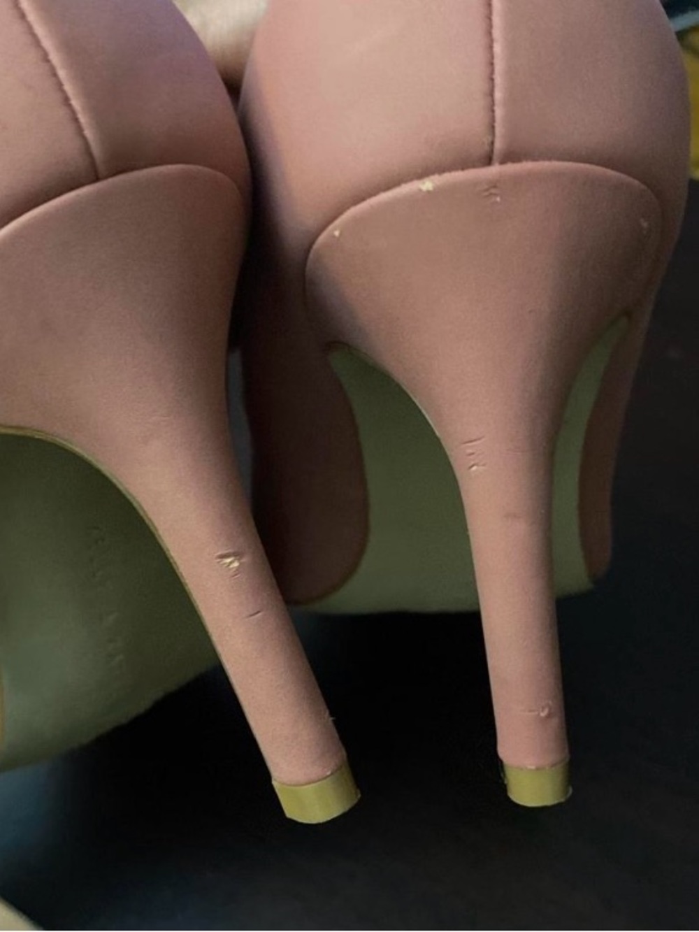 Elegant Pink Pointed-Toe Women's Pumps - Picture 16 of 16